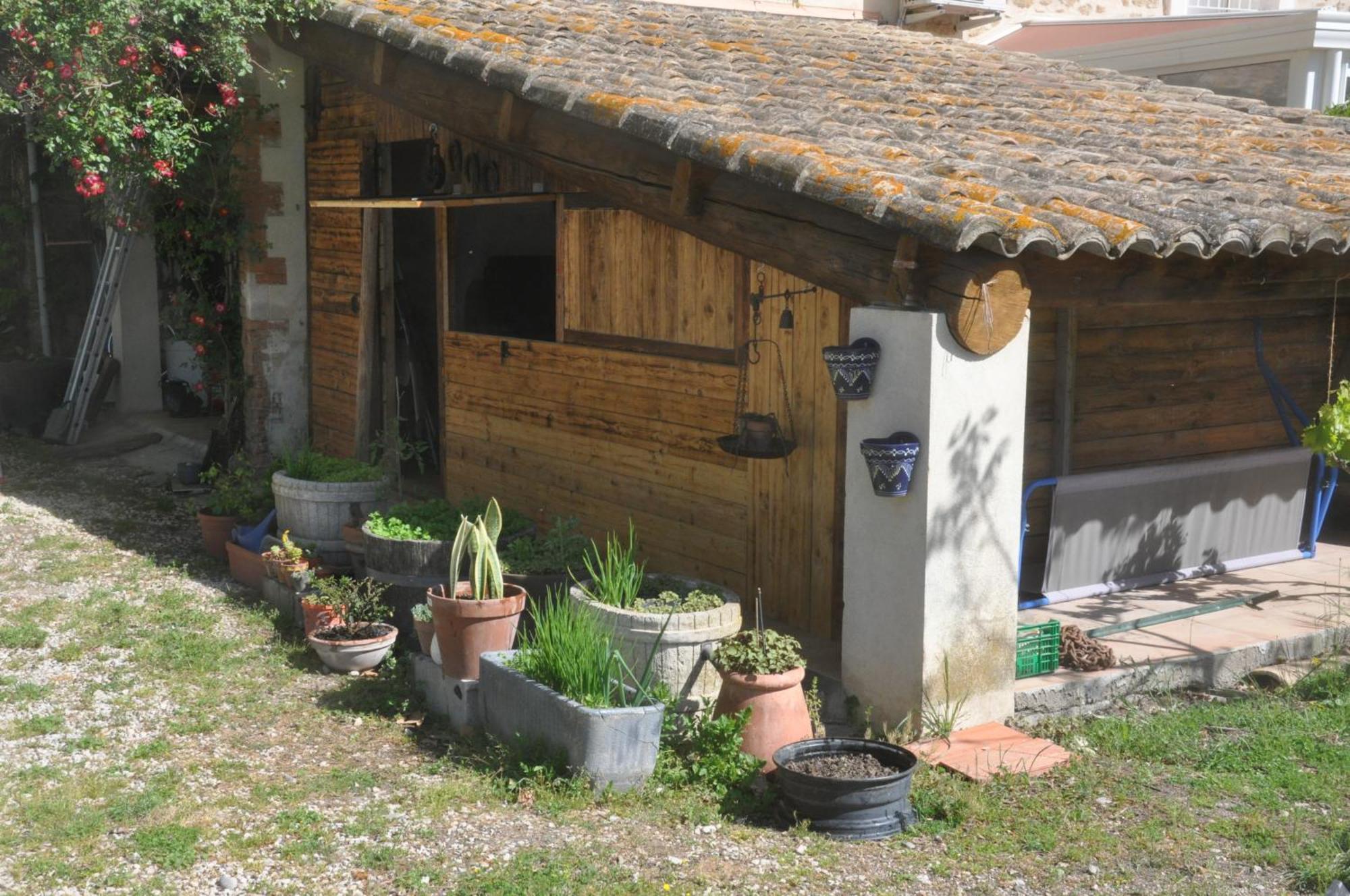 La Ferme De Tonton Jules 2 Hotel Entraigues-sur-la-Sorgue ภายนอก รูปภาพ