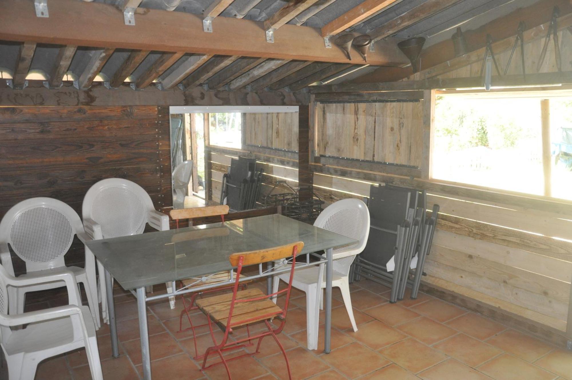 La Ferme De Tonton Jules 2 Hotel Entraigues-sur-la-Sorgue ภายนอก รูปภาพ